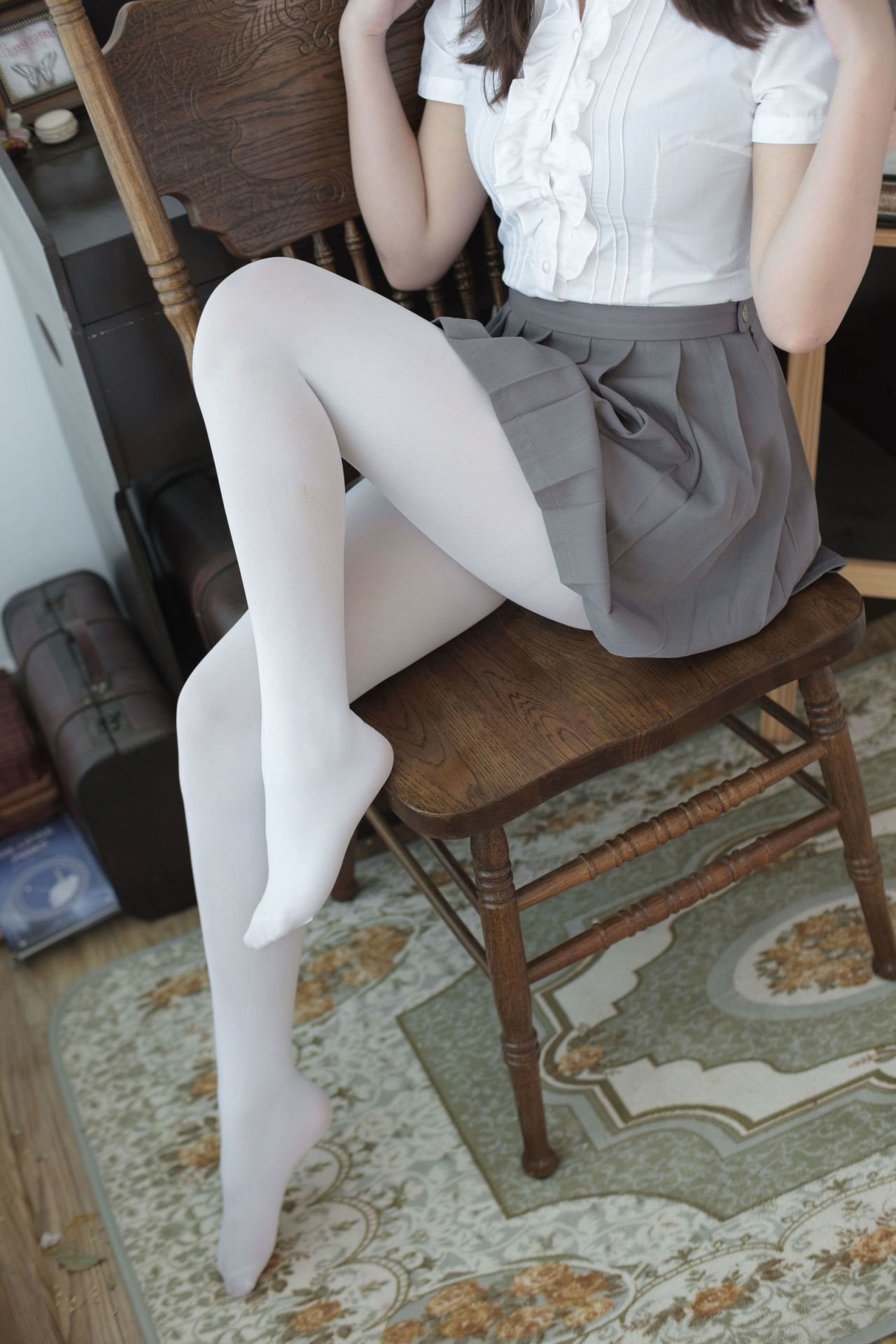 [森萝财团] BETA-020 白丝美少女 萝莉丝袜写真